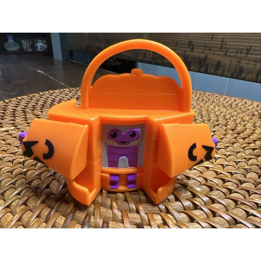 McDonald’s 2026 Changeables Happy Meal Toy #5 Boo Bot